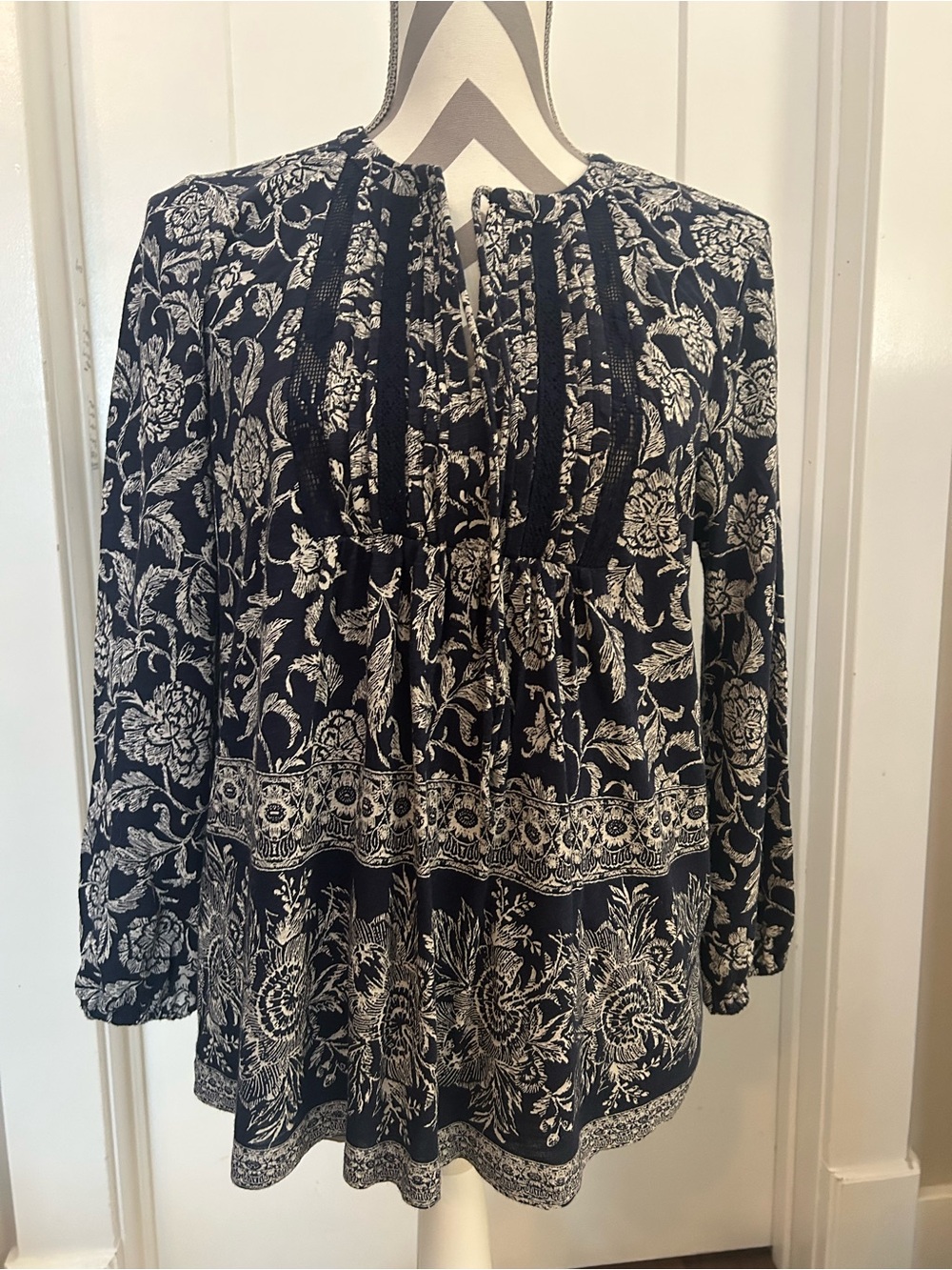 Lucky Brand Navy and White Floral Peasant Blouse